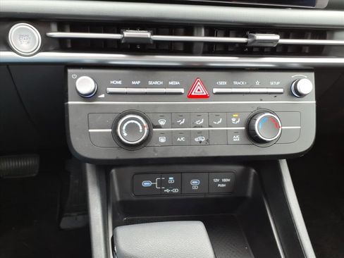 New 2026 Hyundai Tucson SE image 21