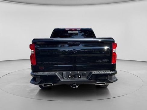 Used 2024 Chevrolet Silverado 1500 High Country w/ Technology Package AWD/4WD image 4