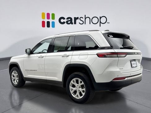Used 2023 Jeep Grand Cherokee Limited image 3