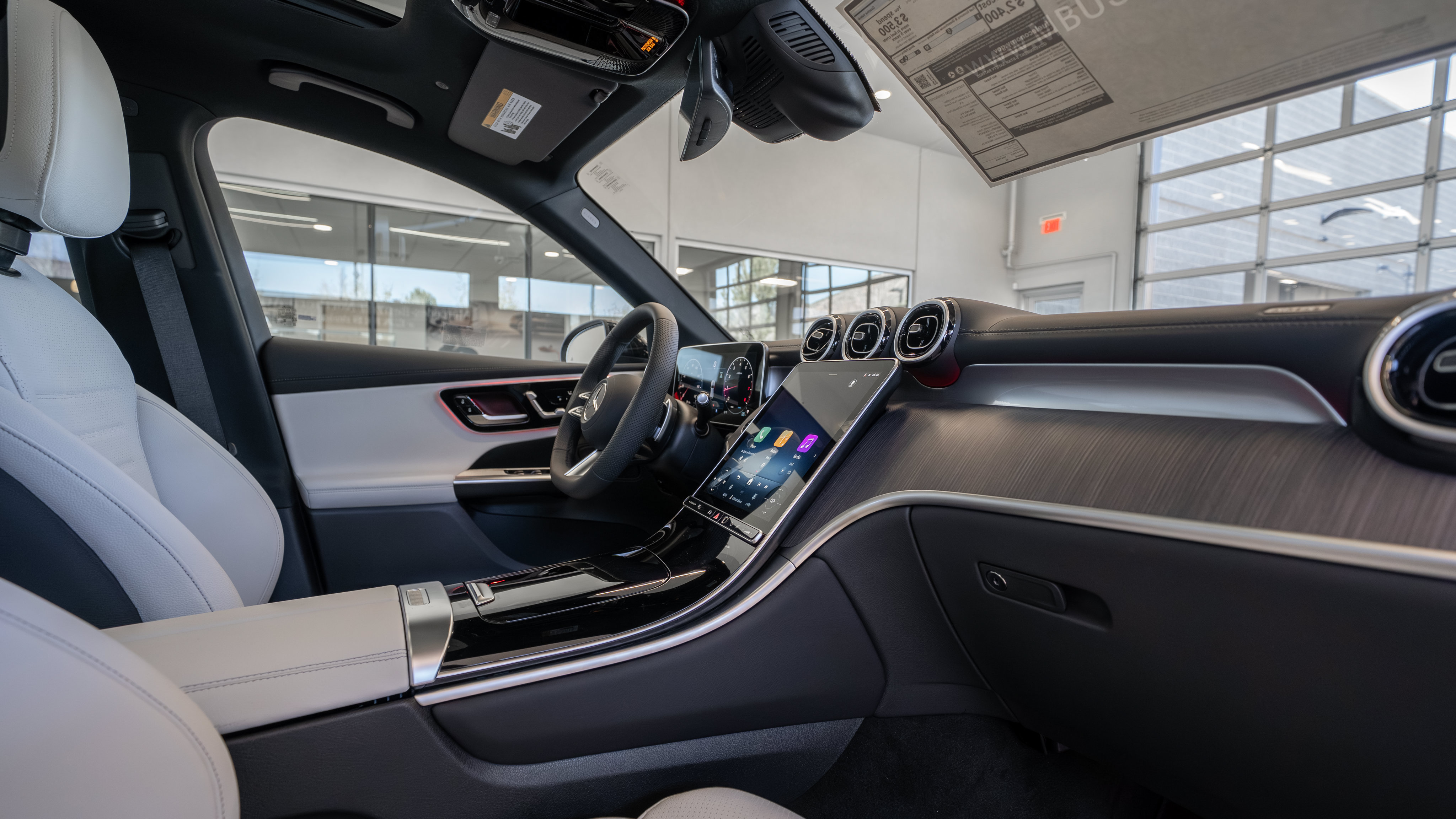 Certified 2026 Mercedes-Benz GLC 300 4MATIC image 17