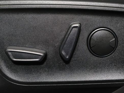 Used 2023 Ford Escape ST-Line w/ Tech Pack #1 image 32