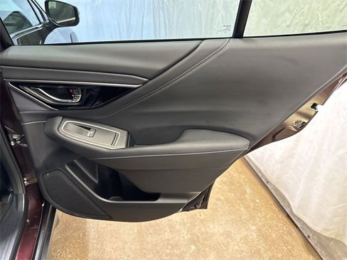 Used 2023 Subaru Outback Limited image 27