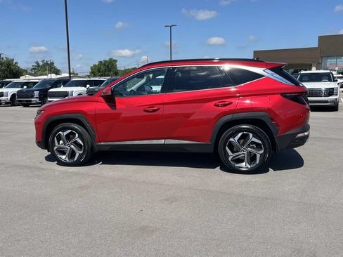 Certified 2022 Hyundai Tucson Limited AWD/4WD image 8