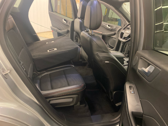 Used 2023 Ford Escape ST-Line Select w/ Tech Pack #2 AWD/4WD image 47