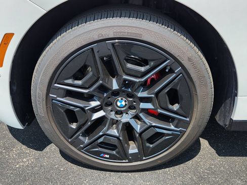 Used 2026 BMW iX xDrive60 w/ M Sport Package AWD/4WD image 19