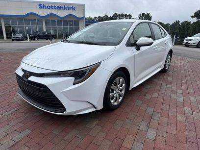 Used 2024 Toyota Corolla LE