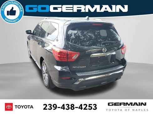 Used 2020 Nissan Pathfinder S FWD image 11