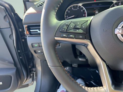 New 2025 Nissan Sentra SR w/ SR Premium Package image 18