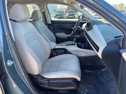 Used 2023 Honda HR-V LX image 10