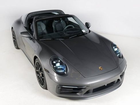 Certified 2024 Porsche 911 Targa 4 GTS AWD/4WD image 29