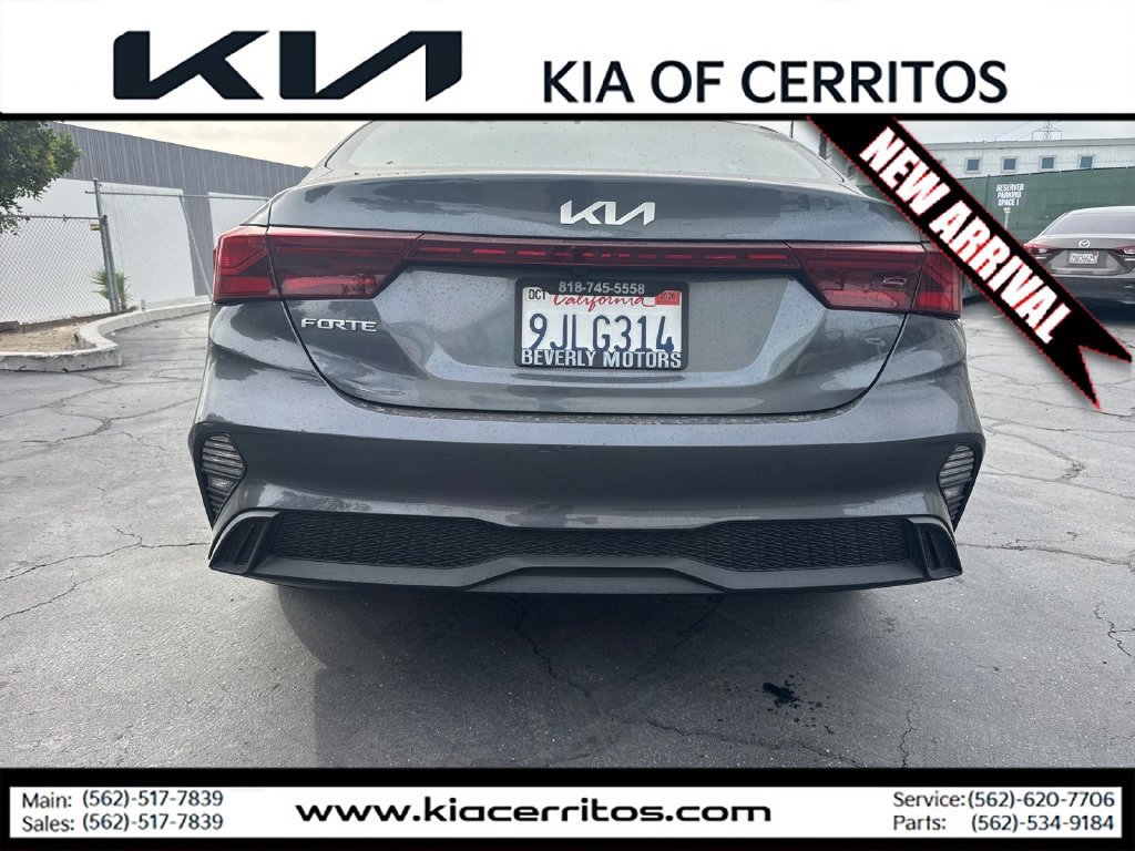 Certified 2024 Kia Forte LXS w/ LXS Technology Package FWD image 4