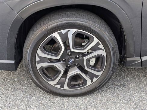 Used 2023 Subaru Ascent Touring image 13