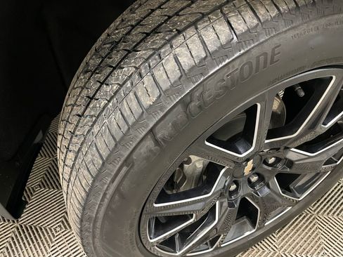 Used 2024 Chevrolet Silverado 1500 High Country w/ High Country Premium Package image 54