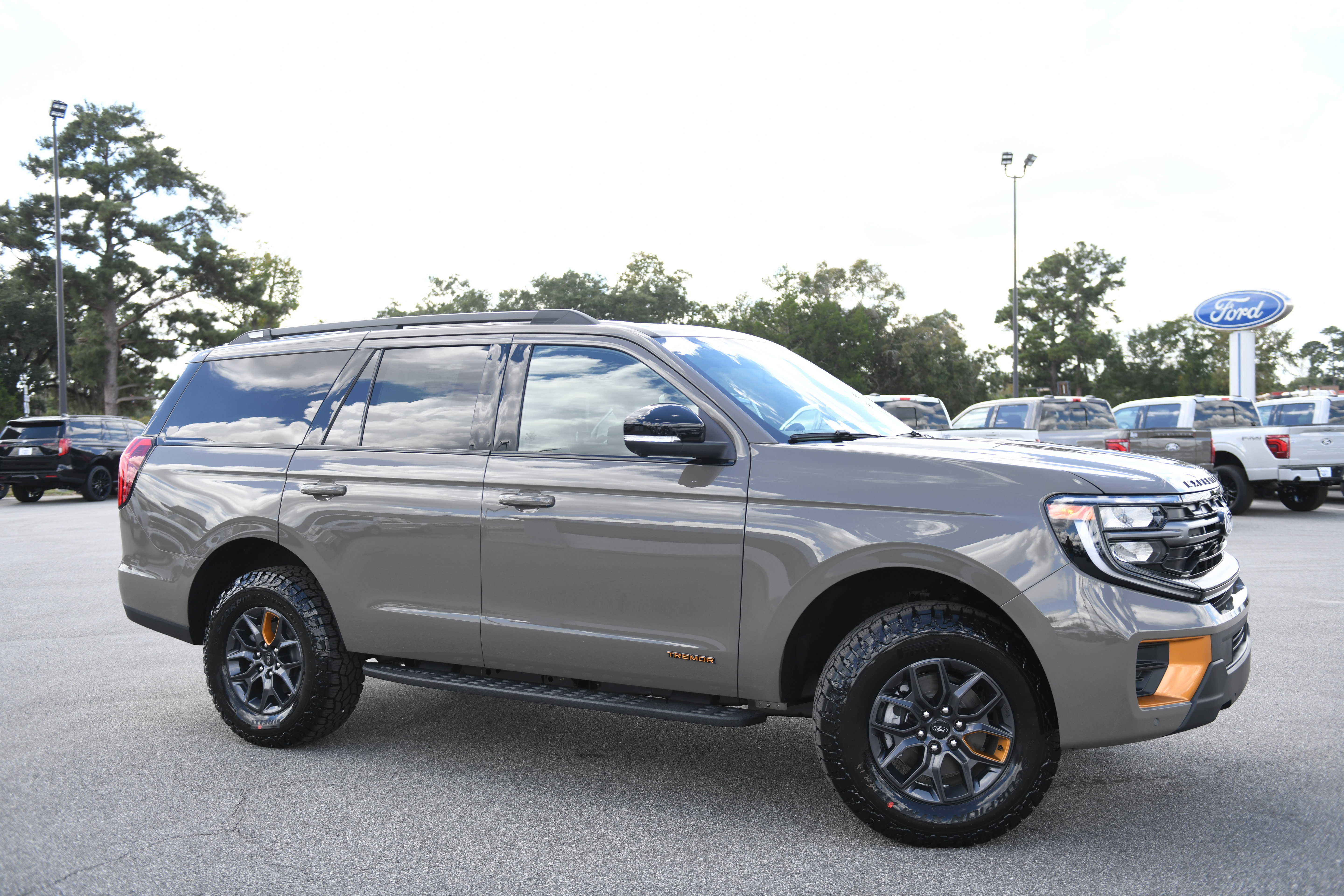 New 2027 Ford Expedition Tremor w/ Driver's Package AWD/4WD image 1