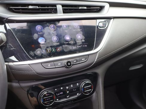 Used 2020 Buick Encore GX Essence w/ Experience Buick Package FWD image 7