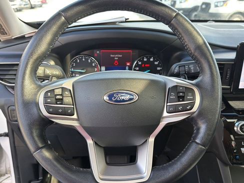 Used 2021 Ford Explorer Limited w/ Equipment Group 301A RWD image 21