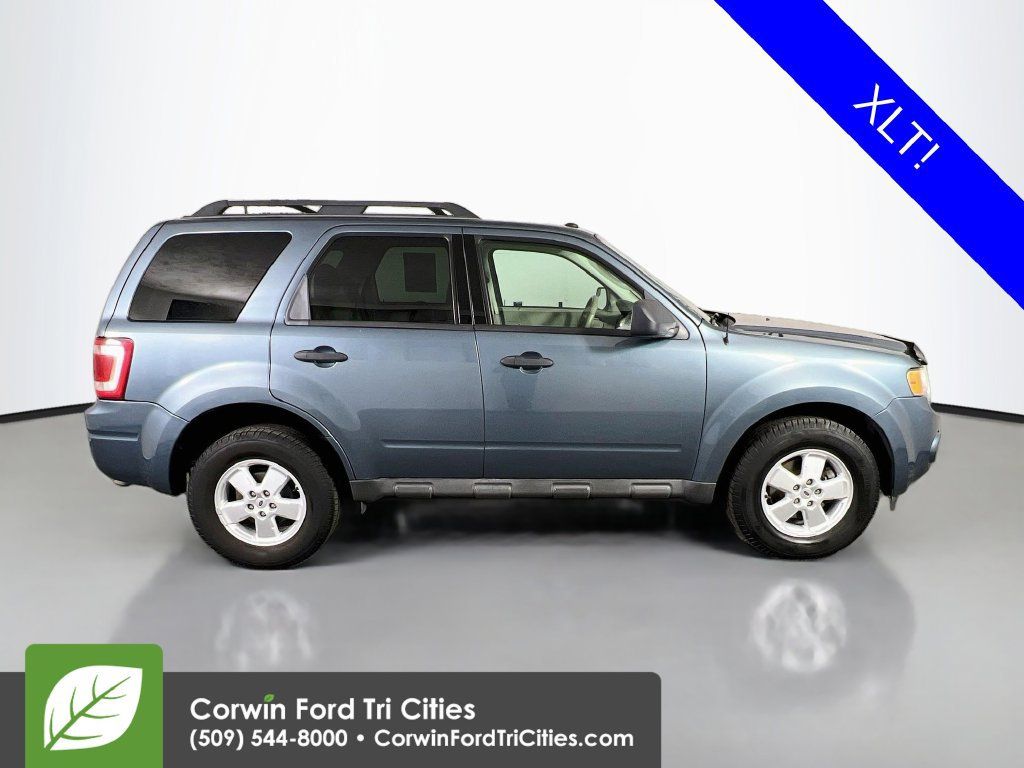 Used 2010 Ford Escape XLT AWD/4WD image 18