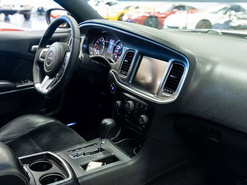 Used 2013 Dodge Charger SRT8 w/ Adaptive Cruise Control Group image 14