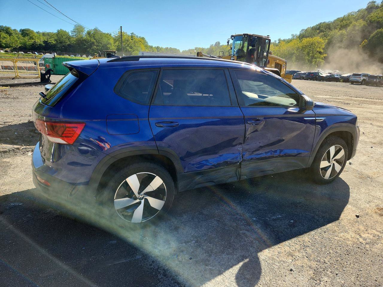 Used 2024 Volkswagen Taos S AWD/4WD image 4