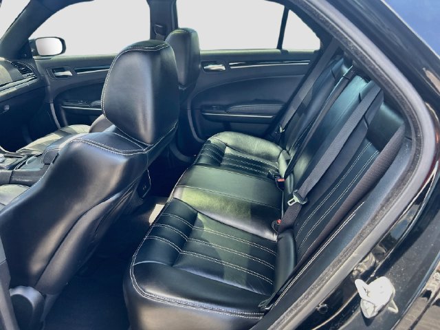Used 2022 Chrysler 300 S RWD image 21