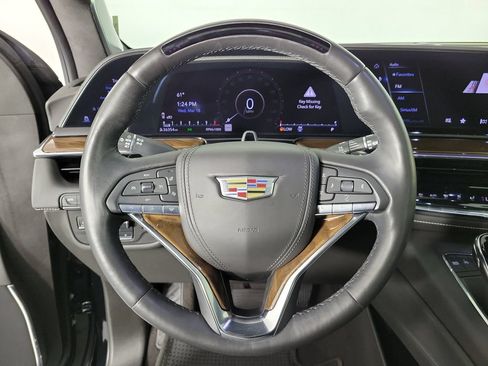 Used 2023 Cadillac Escalade ESV Premium Luxury Platinum AWD/4WD image 22