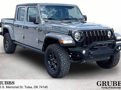 Used 2023 Jeep Gladiator Willys image 1