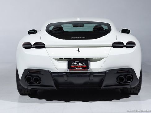 Used 2024 Ferrari Roma image 5
