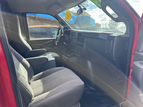Used 2019 Chevrolet Express 2500 w/ Driver Convenience Package image 34