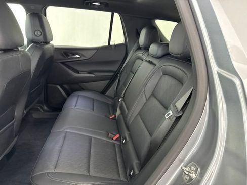 Used 2025 Chevrolet Equinox LT w/ Convenience Package II AWD/4WD image 30