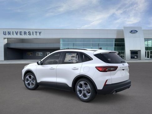 New 2026 Ford Escape ST-Line w/ Tech Pack #1 FWD image 4
