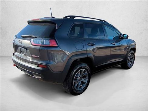 Used 2022 Jeep Cherokee Trailhawk w/ Technology Group B image 5