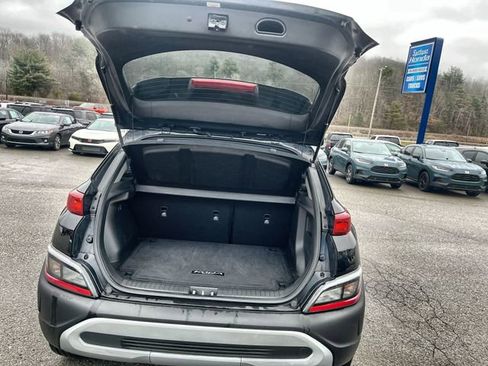 Used 2022 Hyundai Kona SEL w/ Cargo Package image 21
