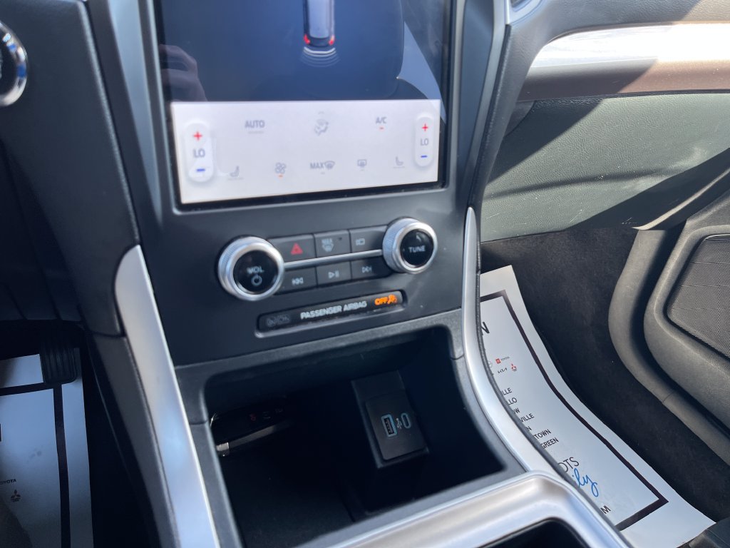 Used 2024 Ford Edge SEL AWD/4WD image 19