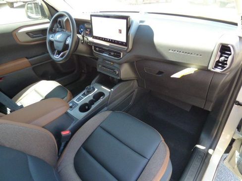 New 2025 Ford Bronco Sport Outer Banks w/ Outer Banks Tech Package+ image 9