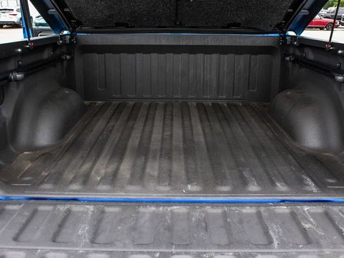 Used 2025 RAM 1500 Big Horn AWD/4WD image 40
