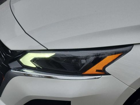 New 2025 Nissan Altima 2.5 SV w/ SV Premium Package image 9