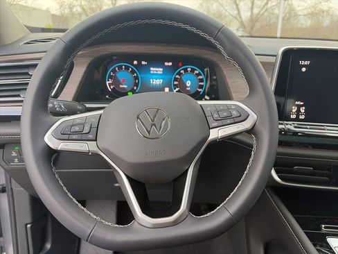 New 2026 Volkswagen Atlas SEL AWD/4WD image 14