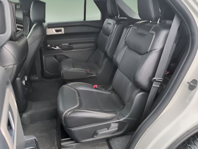 Used 2022 Ford Explorer ST w/ Equipment Group 401A AWD/4WD image 17