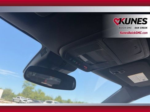 Used 2024 GMC Acadia Elevation AWD/4WD image 32