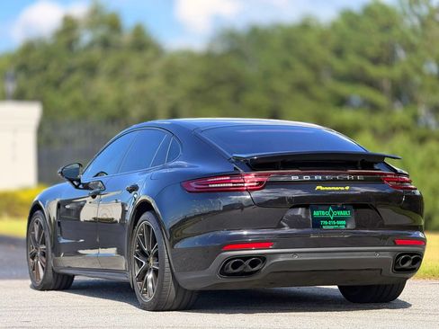 Used 2018 Porsche Panamera 4 AWD/4WD image 7