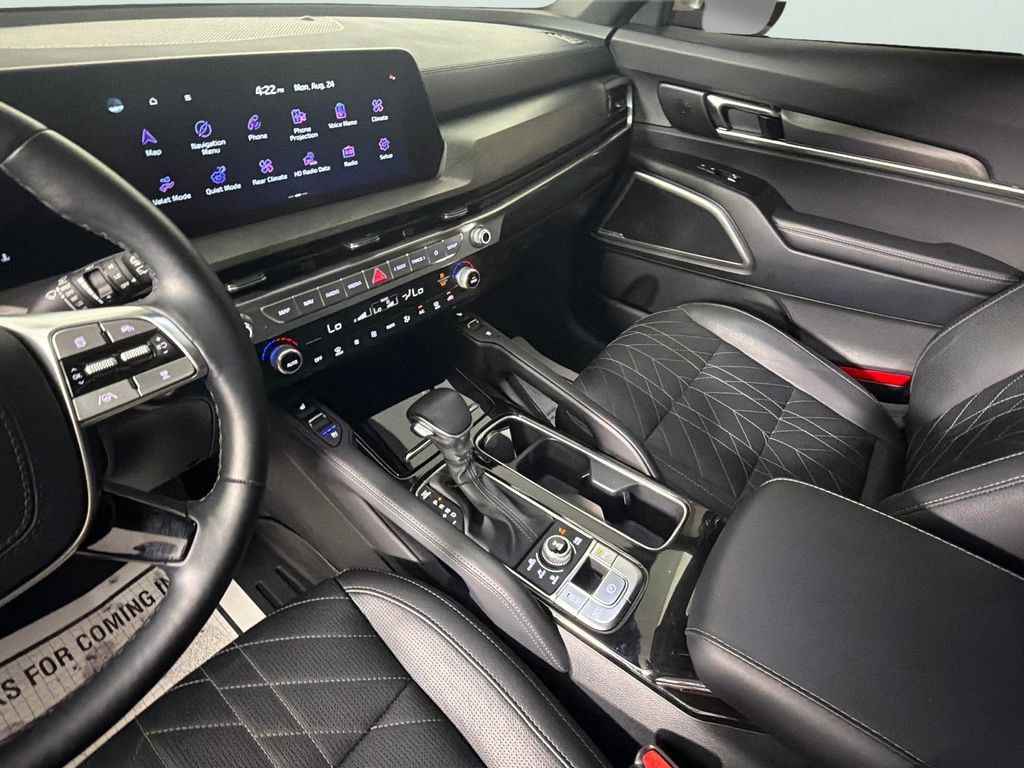 Used 2024 Kia Telluride EX X-Line AWD/4WD image 19