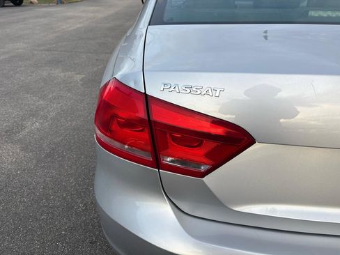Used 2014 Volkswagen Passat 1.8T Wolfsburg Edition image 6