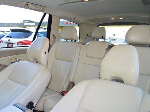 Used 2014 Volvo XC90 3.2 w/ Climate Package image 42