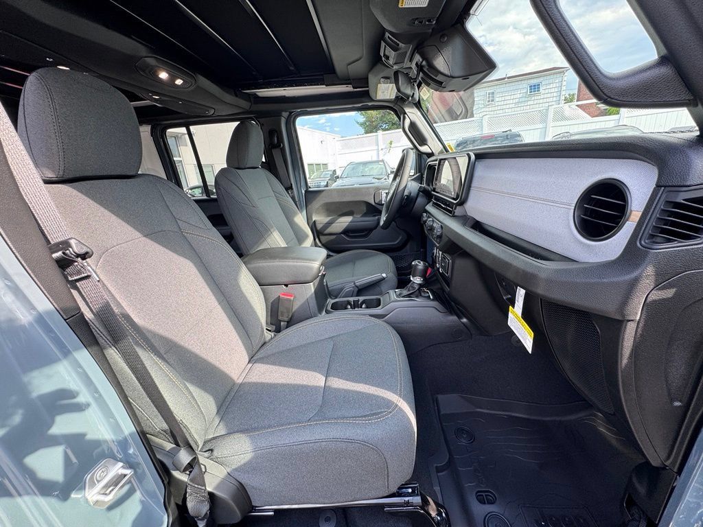 New 2026 Jeep Wrangler Unlimited Sport AWD/4WD image 18