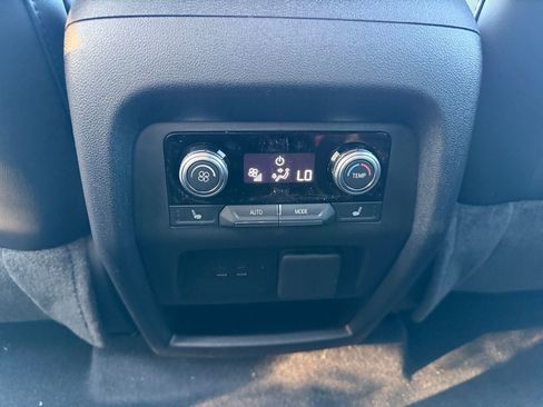 New 2026 GMC Acadia AT4 w/ Luxury Package image 27