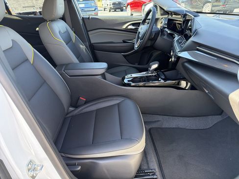 New 2026 Chevrolet Trax ACTIV w/ Driver Confidence Package image 12