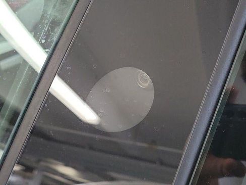 Used 2025 Tesla Model 3 RWD image 9