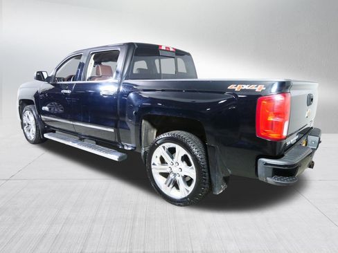 Used 2016 Chevrolet Silverado 1500 High Country w/ High Country Premium Package AWD/4WD image 5