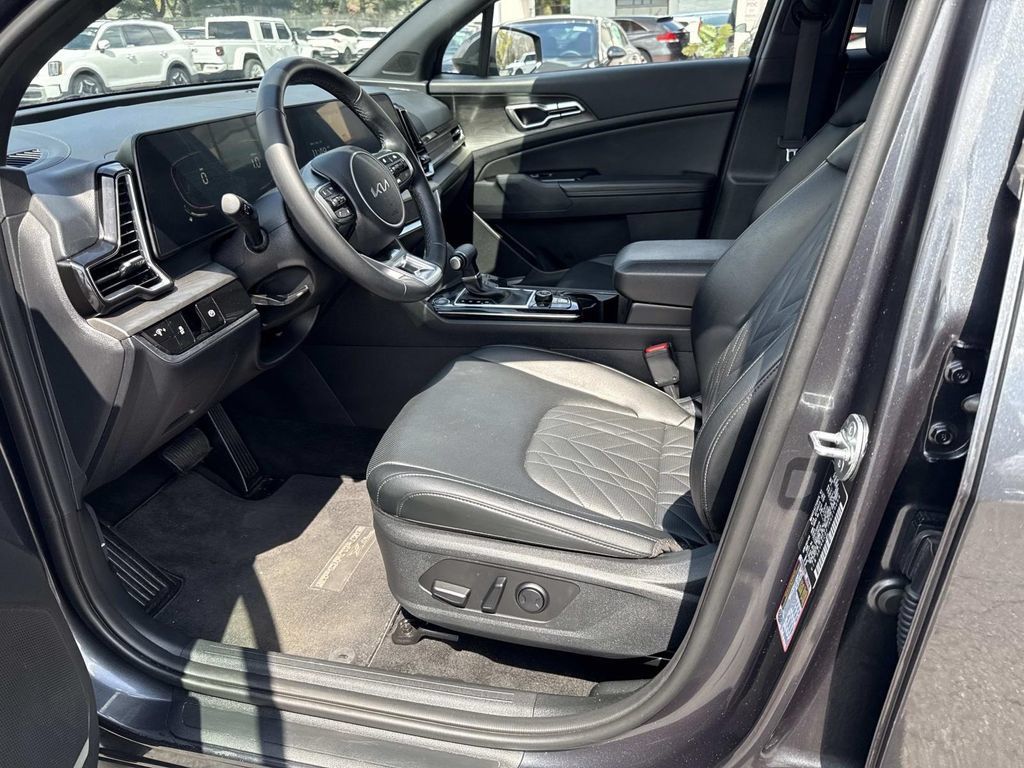 Used 2024 Kia Sportage X-Line AWD/4WD image 18