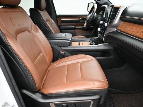 Used 2022 RAM 1500 Limited AWD/4WD image 12